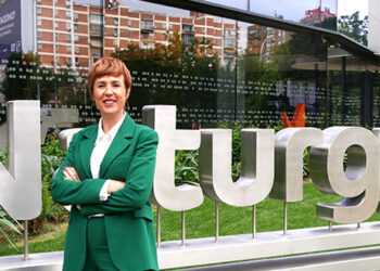 Entrevista a Nieves Cifuentes, responsable corporativa de medi ambient de Naturgy