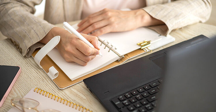 Formación y empleo internacional en un mundo global